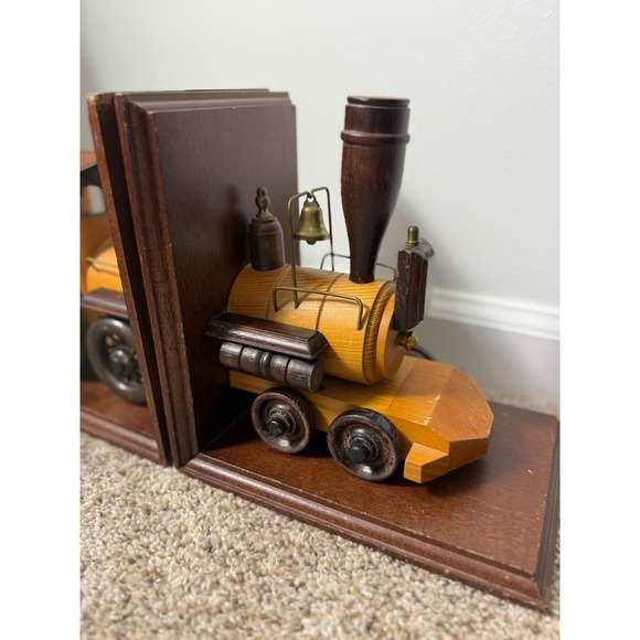 Vintage Wooden Train Bookends Locomotive Engine Car Railroad Decor 9" Tall - Picture 9 of 12